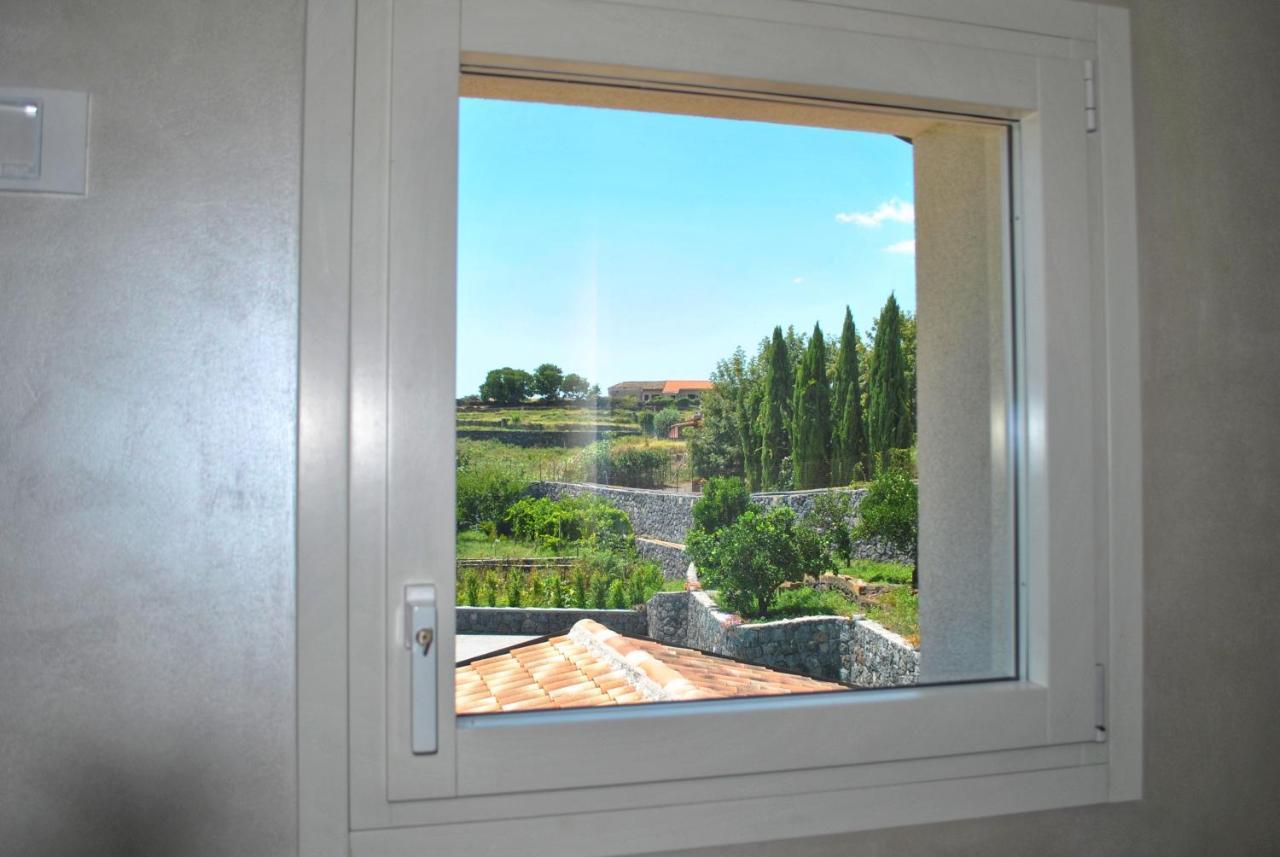 Villa Dedalisa By Holidayngo Acireale Exteriör bild